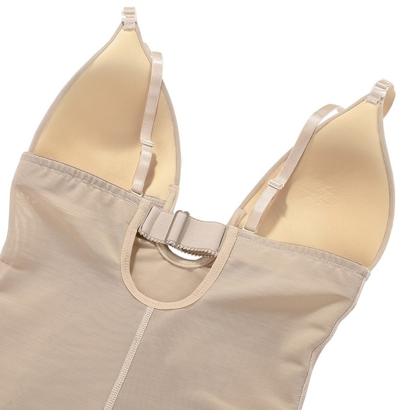 NNEKA ROSE MID THIGH LENGTH FULL BODY SHAPER/HOURGLASS BODYSUIT - Picture 9 of 16